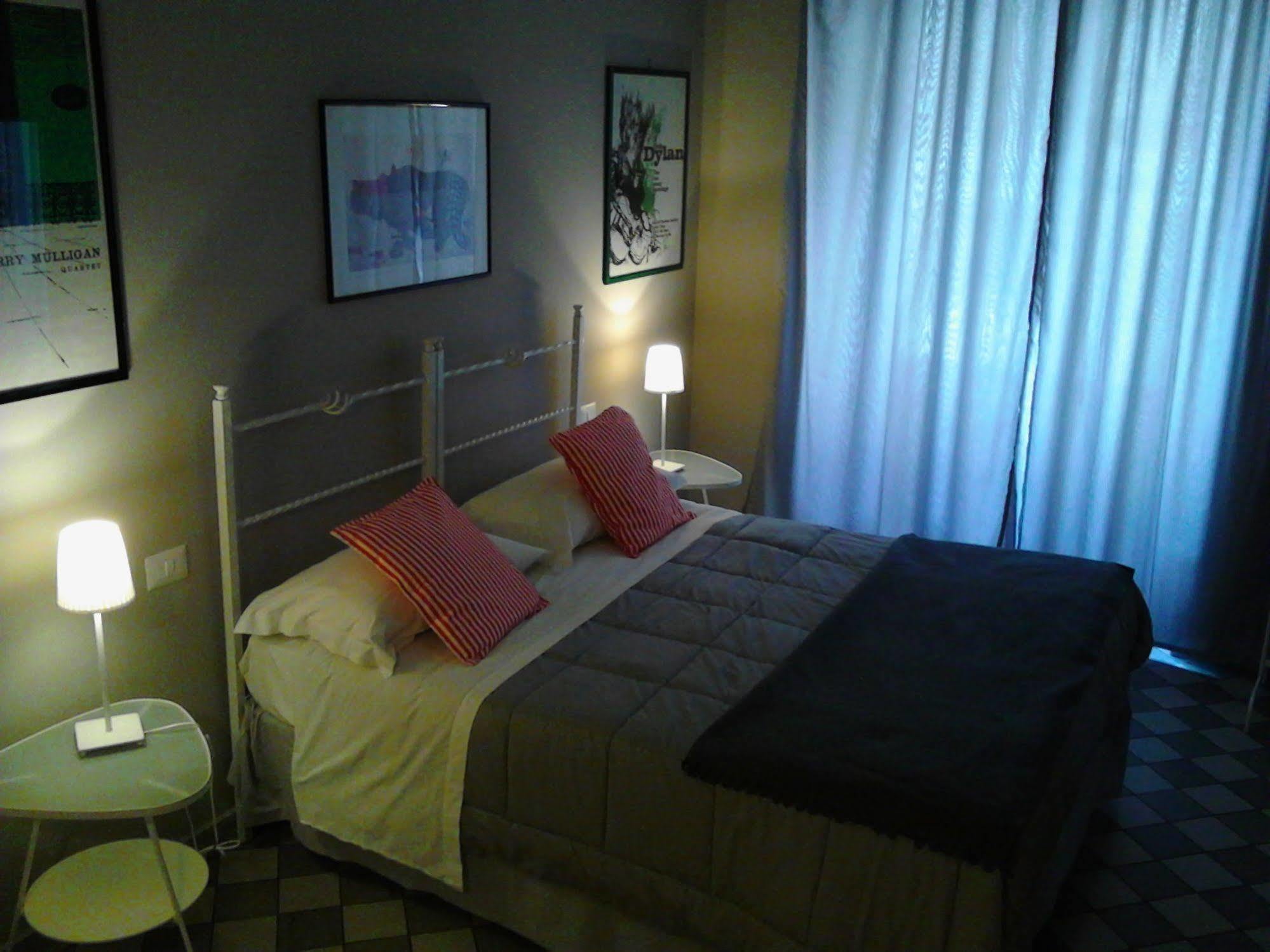 Bed and Breakfast Le Stanze Di Pietro Rom Exterior foto